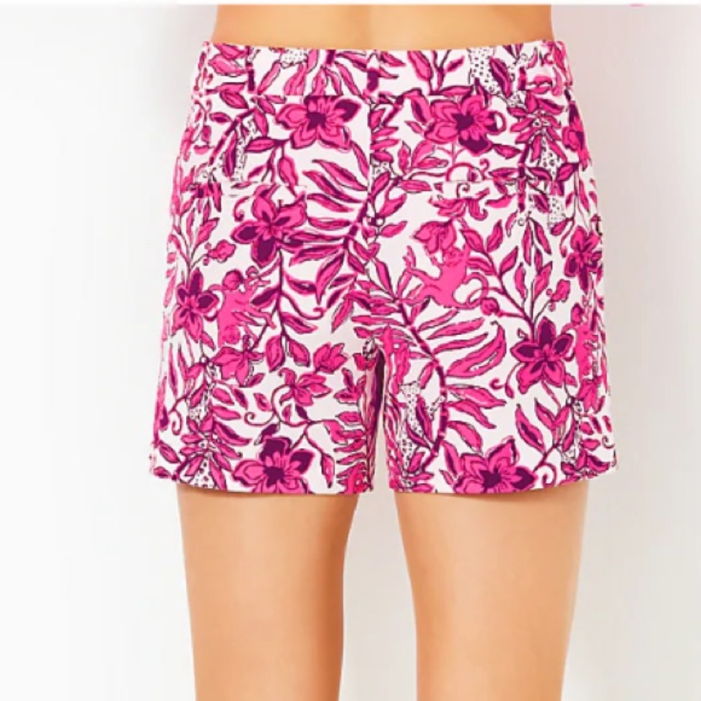 New Lilly Pulitzer GRETCHEN HIGH RISE 5" SHORT, ELDERFLOWER BLOSSOM LIL ESCAPE - Picture 2 of 8